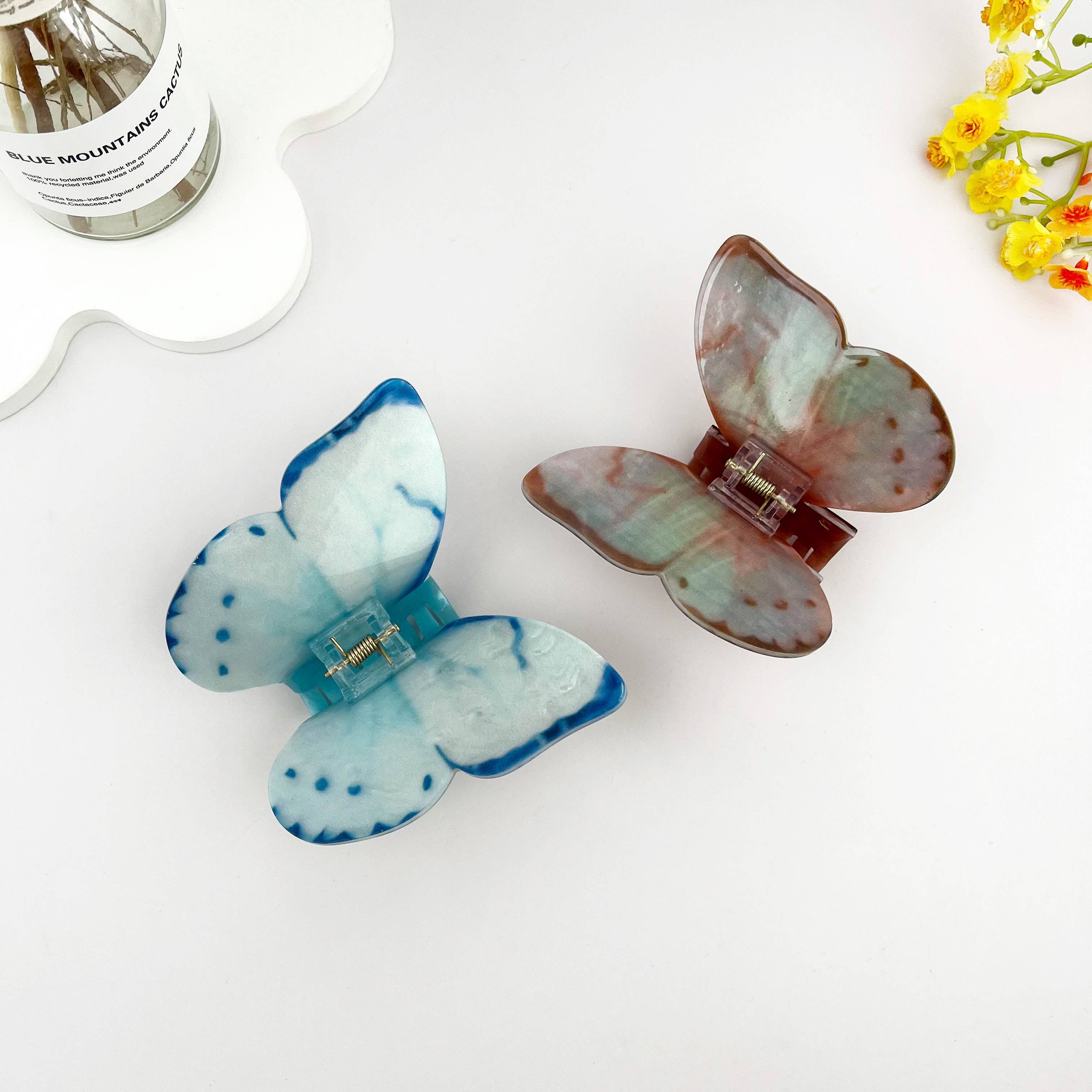 mildstyles - Wholesale Hair Clip - Women's - Creative  Elegant Acrylic Butterfly-Insect Hair Claw Clip 🦋8