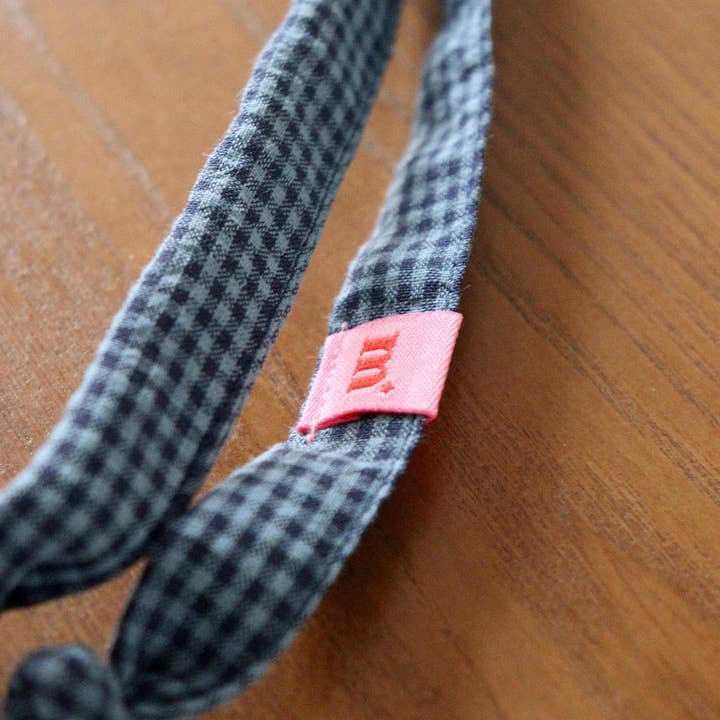 Maho - Wholesale Phonecase Strap - César Blue Seersucker6