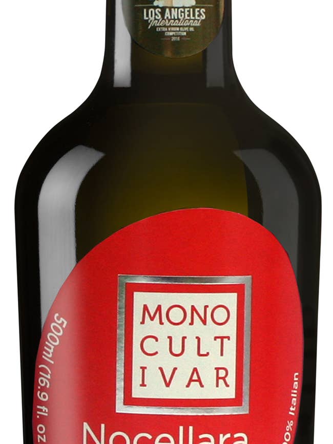 Monocultivar Nocellara Organic Extra Virgin Olive Oil for wholesale by Monini