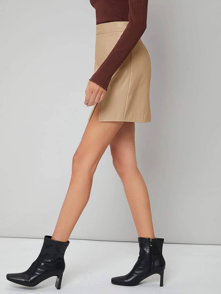 Fashion Combination - Vendita all'ingrosso Gonna - Donna - gonna dritta in pelle pu con orlo diviso posteriore con zip7