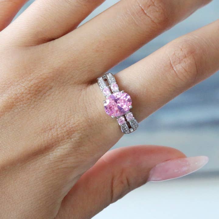 Bague en pierre gemme ovale rose pour la vente par Shop Accessorized