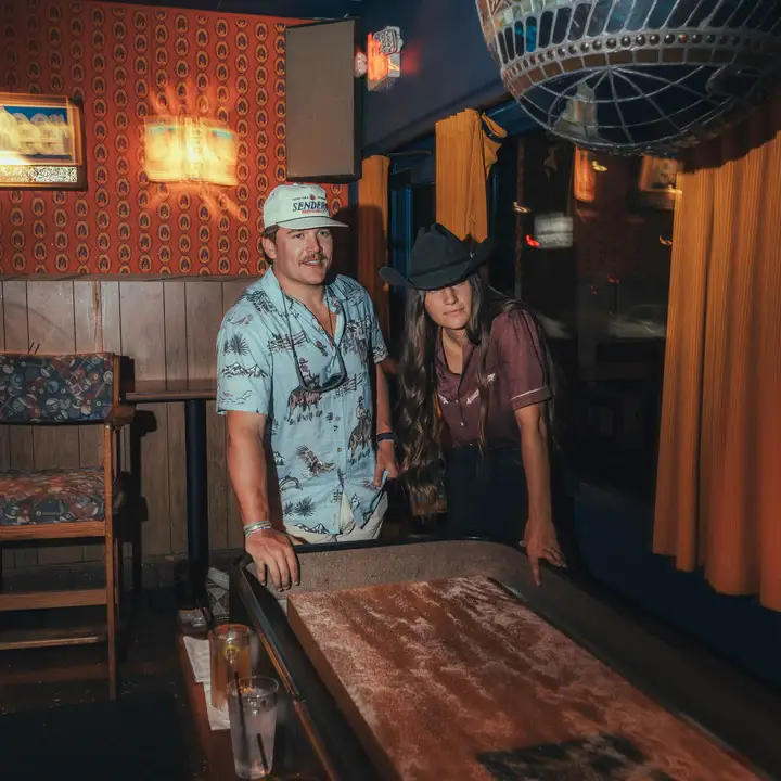 Sendero Provisions Company – Großhandel Hemd mit Button-down-Kragen – Herren – City Slicker Kurzarm mit Knopfverschluss - Sky Grande3