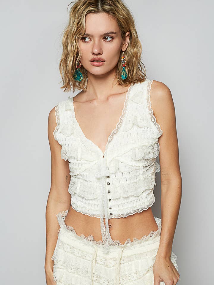 Pol Clothing - Wholesale Blouse - Women's - V-neck sleeveless cropped woven lace top