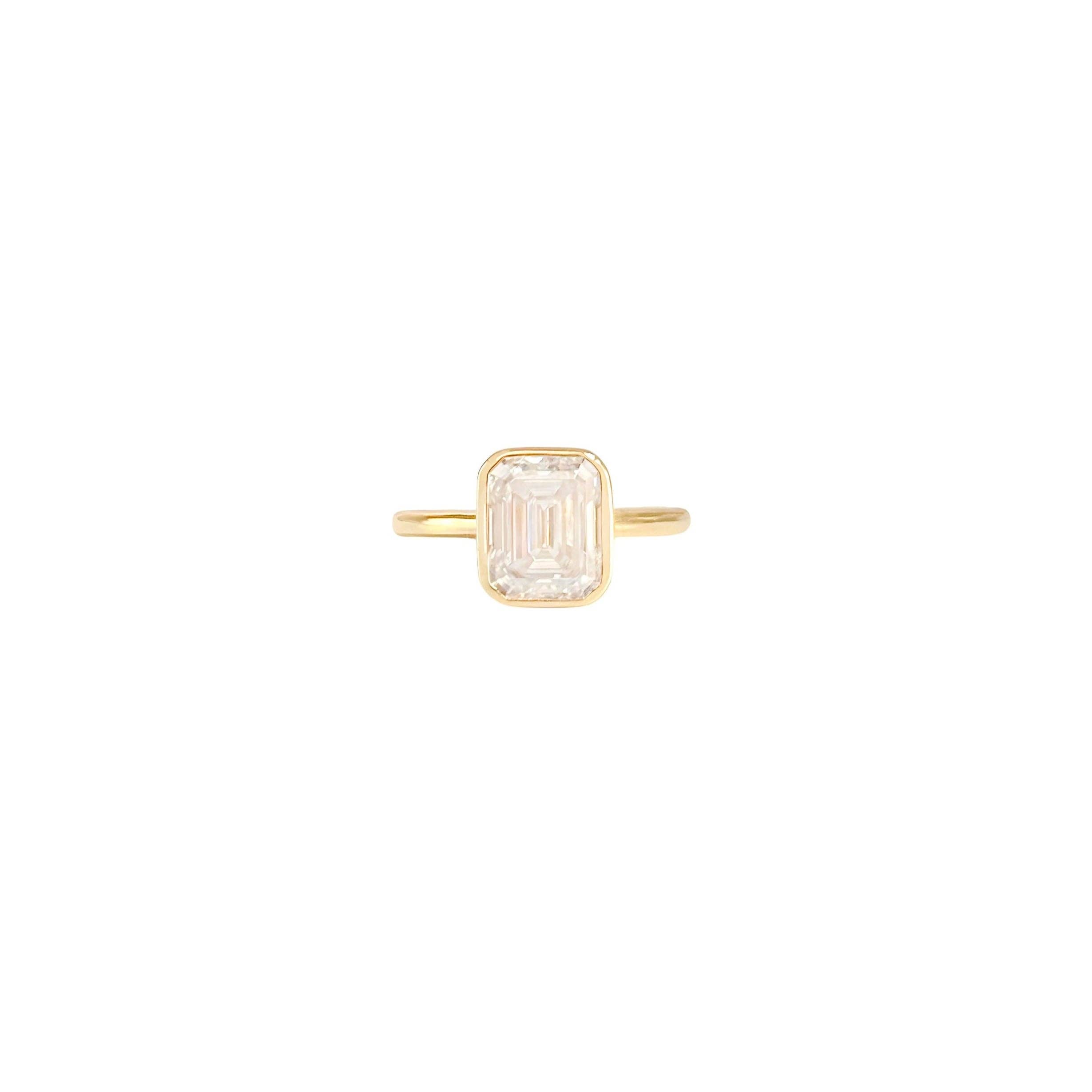 El&Elle - Wholesale Single Stone/Solitaire Ring - Bubble Emerald Cut Ring0