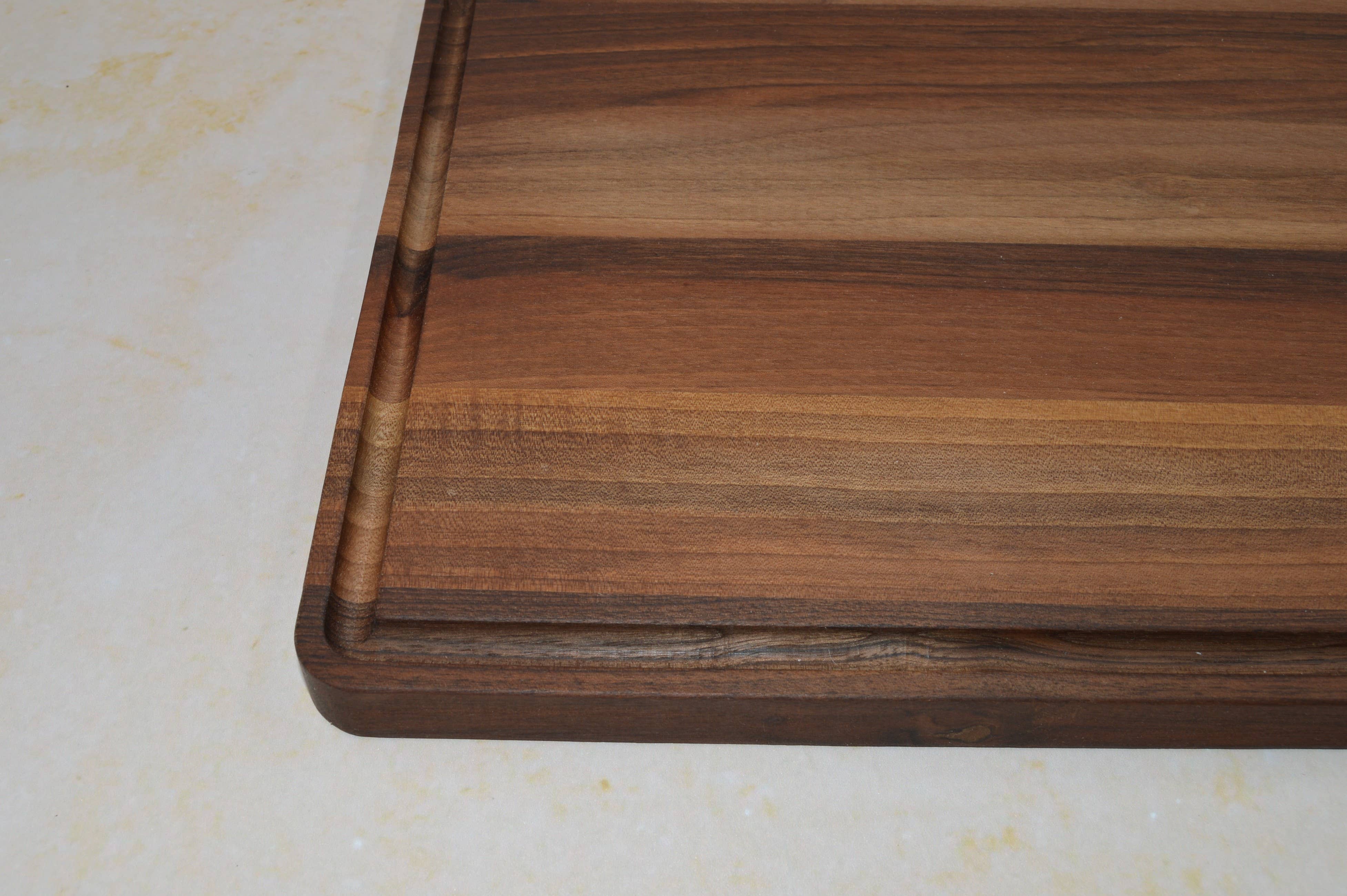 Breza PR Cedomir Vitkovac - Wholesale Cutting Board - Natural Walnut Serving & Cutting Board – 37x28 cm7