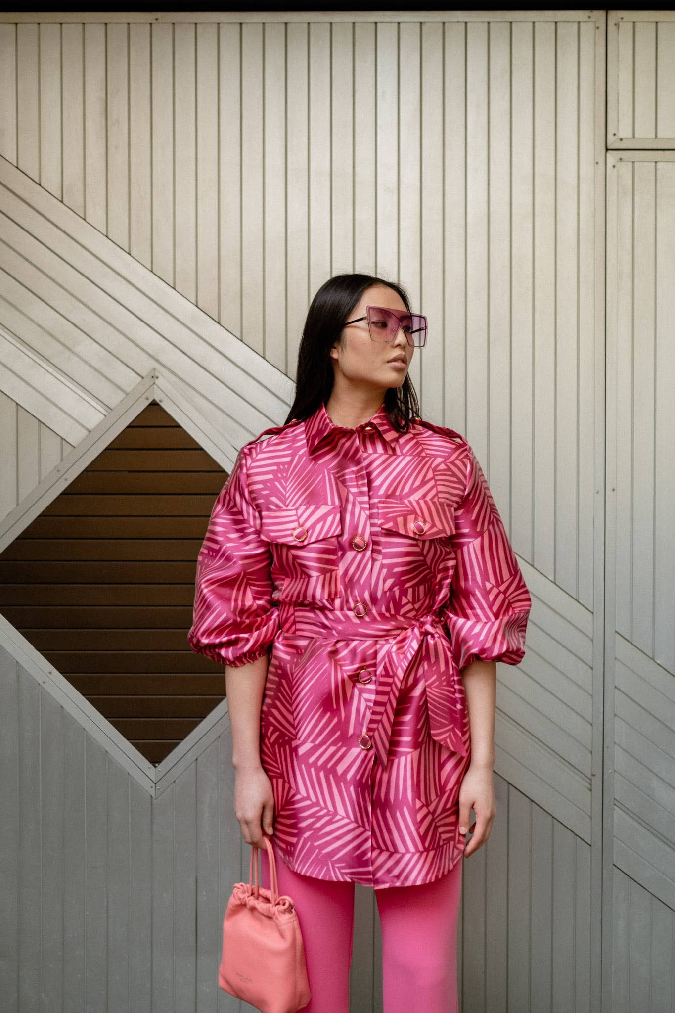 Cyrana – Großhandel Kleid – Damen – Vestido ZEN von Cyrana – Kleid im Retro-Stil aus recyceltem Polyester4