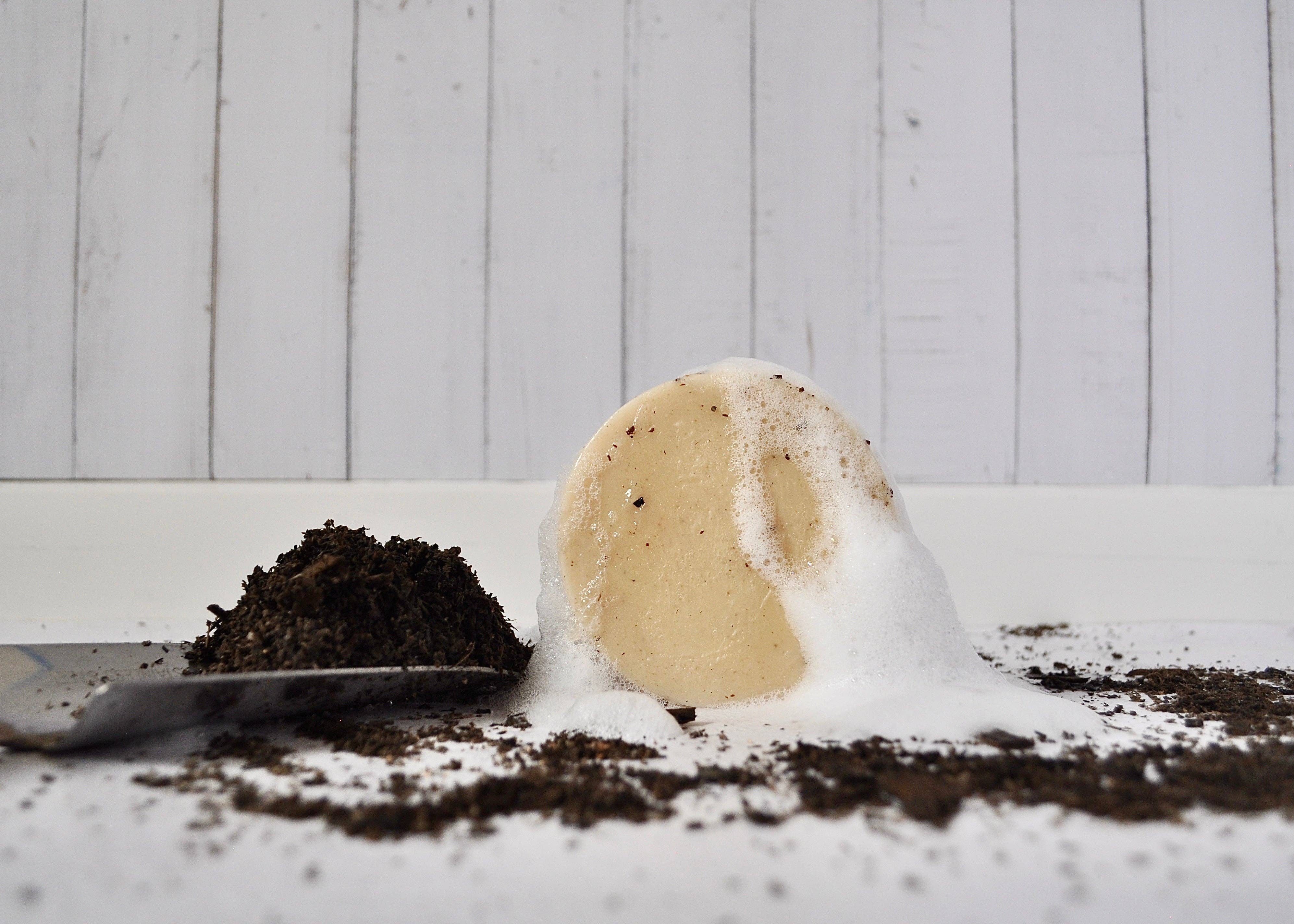 Honey and Glow - Wholesale Bar Soap - Gritty Gardener - Handmade Soap1