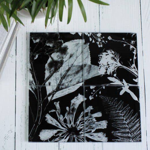 Spring's Spectre | Conjunto de porta-copos de vidro branco e preto por atacado de Gillian Arnold