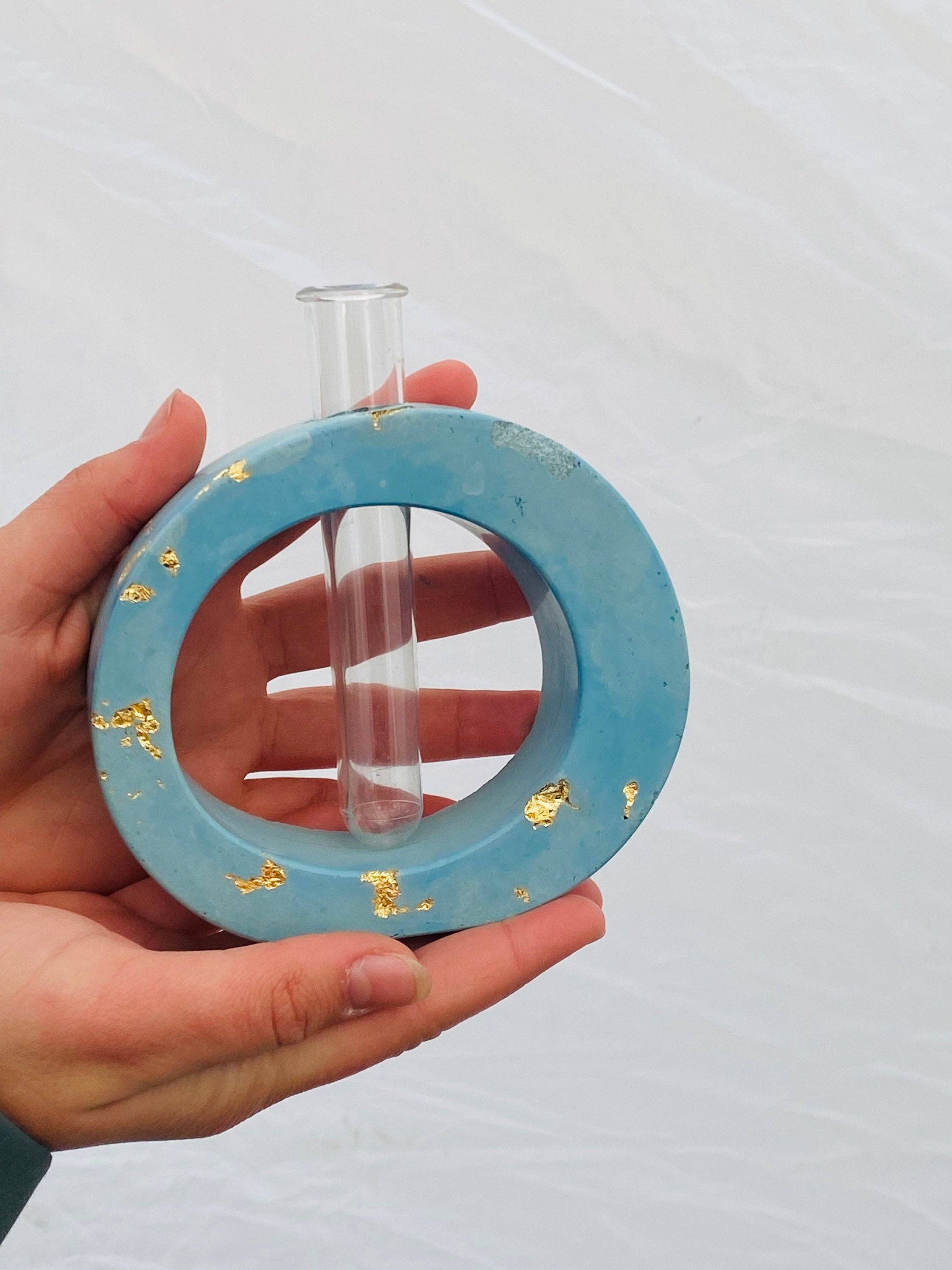 MadebyOmo - Vente Vases - Vase à géométrie en ciment | Décoration d'intérieur2