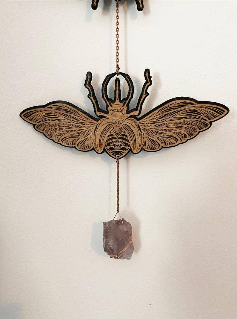 Faux Theory Design – wholesale Wall Accent – Moth and Beetle Garland3