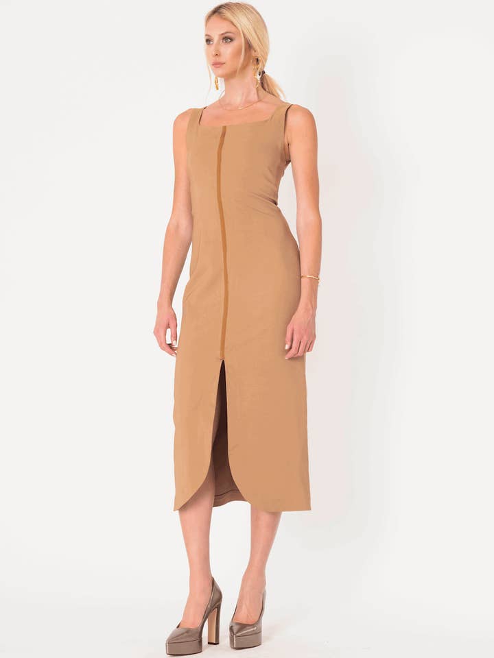 Kleid mit Borten Gros 66% Vi 30% Pa 4% Ea für den Großhandel von Siste's S.p.A.