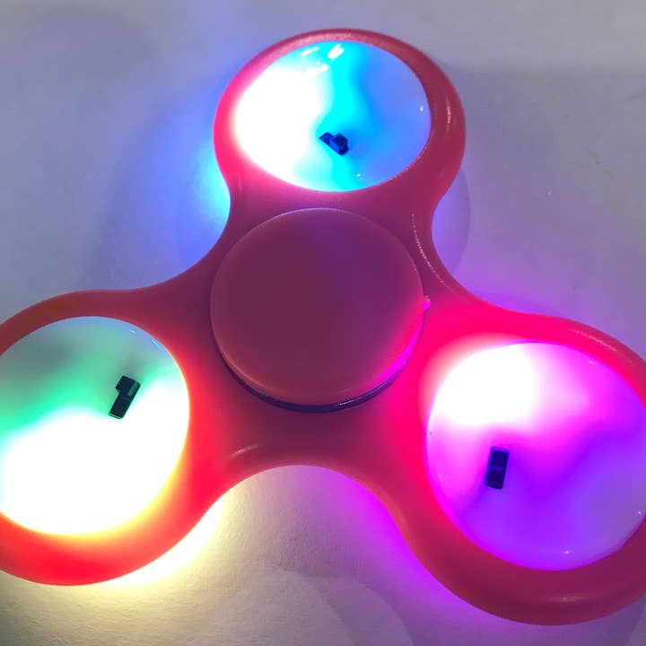 Flipo Group, Ltd. - Wholesale Fidget Toy - Kids - Light-Up Fidget Spinners5