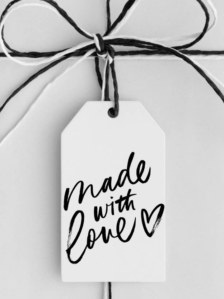 Made with Love Gift Tags for wholesale by Pretty Liittle Things