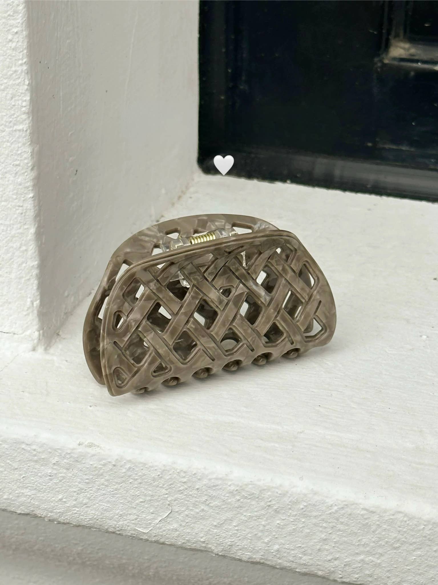 LadyJuneAccessories - Wholesale Hair clip – Women’s - Woven Lattice Claw Clip – Minimalist Designer Hair Accessory