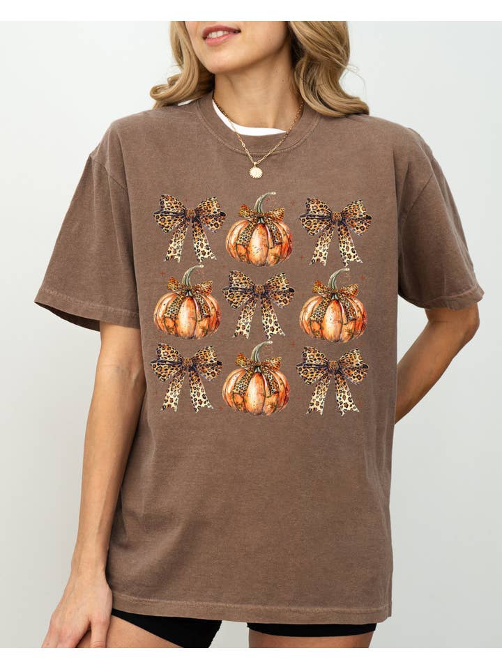 Refinery Number One LLC - Wholesale T-Shirt (Graphic) - Women's - Leopard Print Pumpkins Coquette Ribbons Halloween Shirt