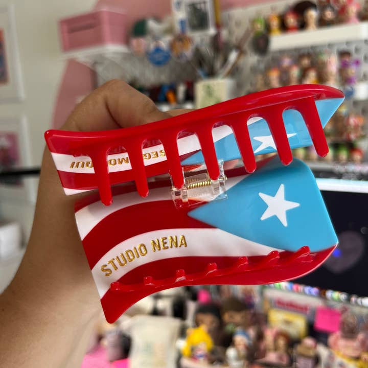 Studio Nena - Wholesale Hair Clip - Women's - Puerto Rican Flag Hair Claw2