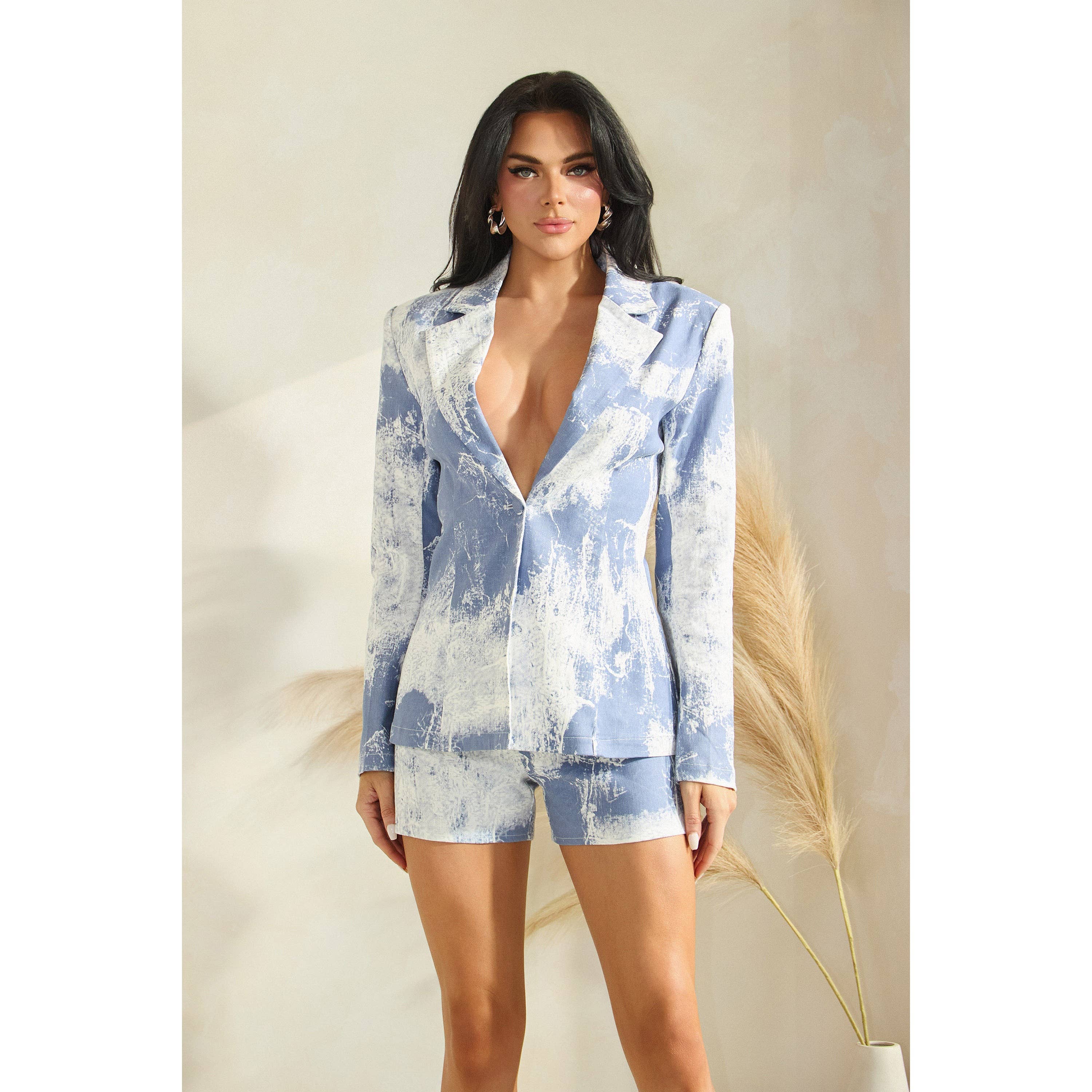 BLAUWE TIE-DYE GEDRUKT GEWASSEN DENIM JASJE MET KORTE BROEK voor groothandel op Faire1