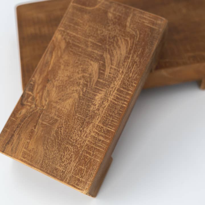 Sandstone & Sage – Engroshandel Pyntebakke – Håndlavet Teak Sokkel | Rektangulær Displaybakke til Hjemmedekoration4