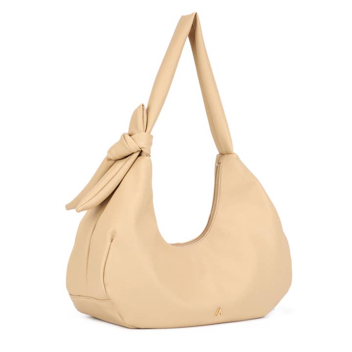 IA25026 Clochard pour la vente par Isabelle Handbags