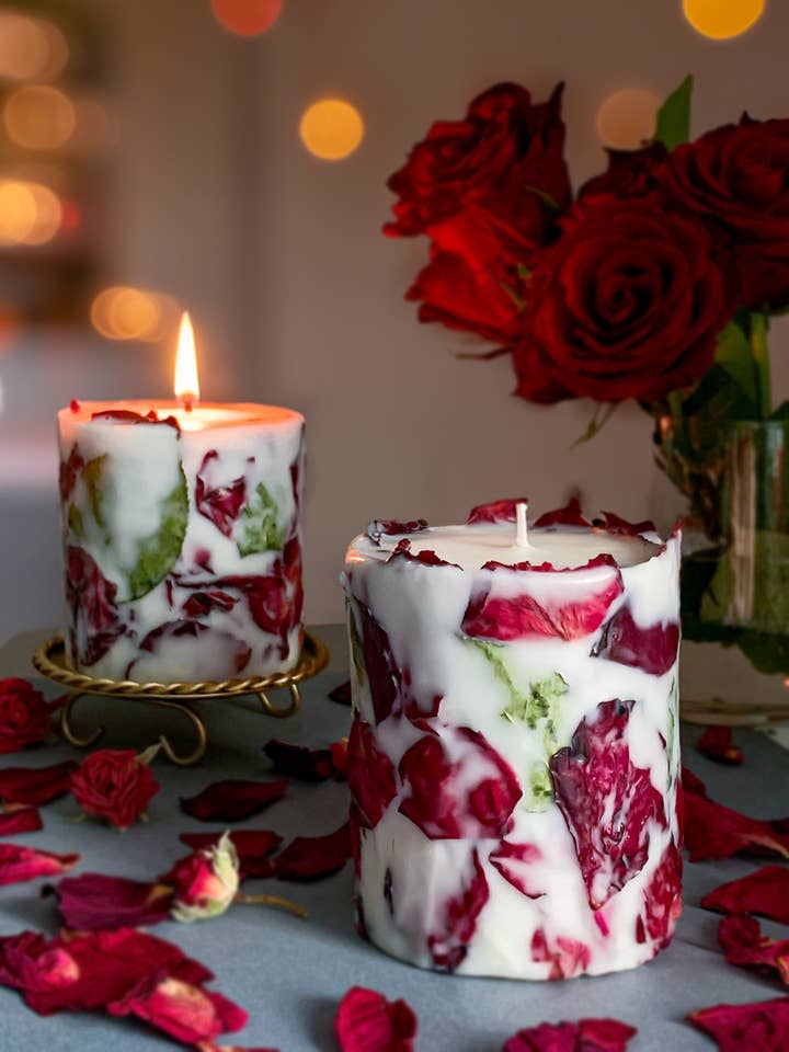 Rose Petal Candle: Valentine's and Mother's day gifts for wholesale by VR.candle