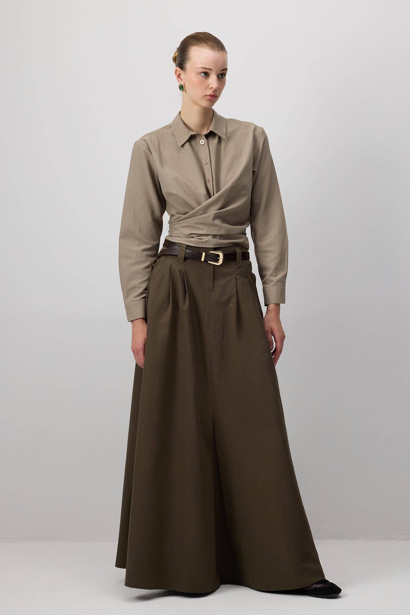 Cachi Gonna a trapezio a gamba larga con dettagli a pieghe - Misto cotone in vendita all'ingrosso su Faire1