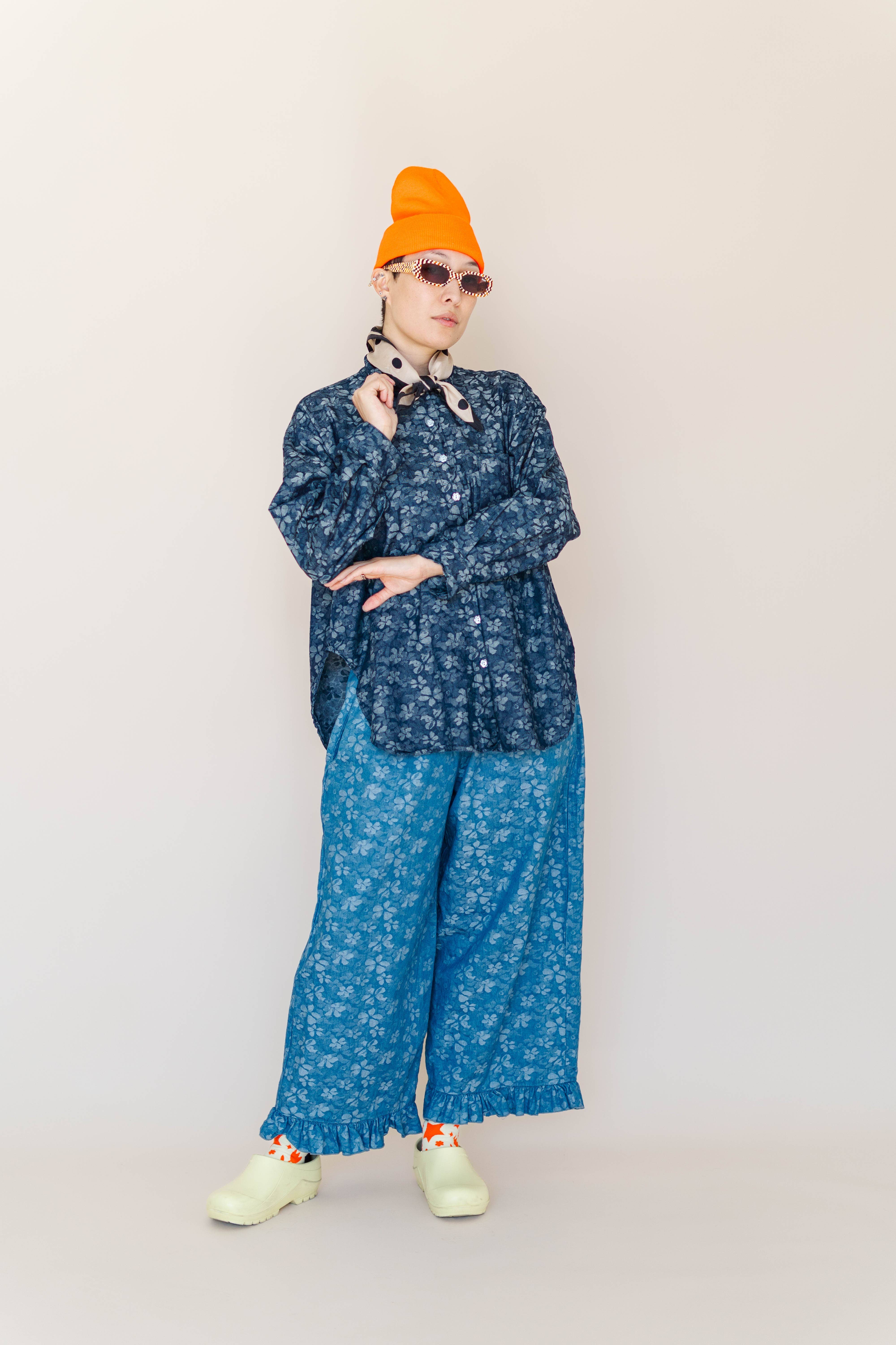 Nettle Studios - Wholesale Button Down Shirt - Unisex - Size Inclusive Plus Size Unisex Floral Chambray Button Up7