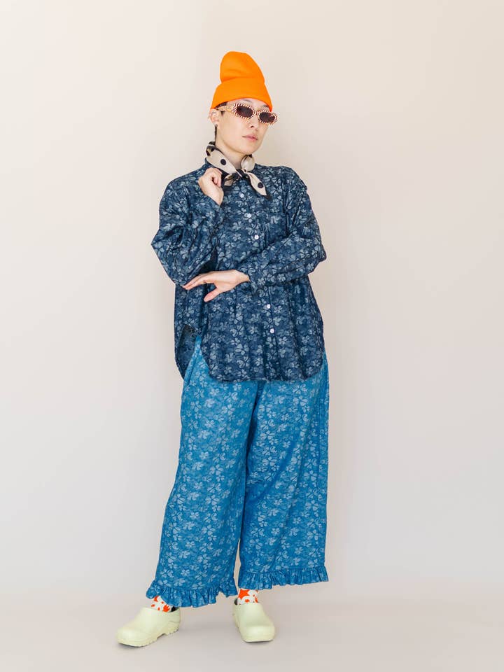 Nettle Studios - Wholesale Button Down Shirt - Unisex - Size Inclusive Plus Size Unisex Floral Chambray Button Up7