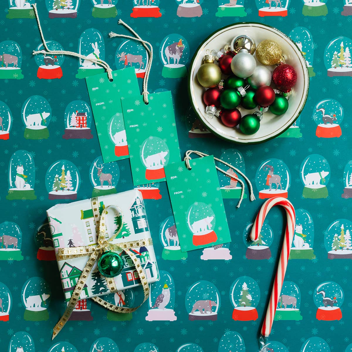 REVEL & Co. - Wholesale Wrapping Paper Roll - Snow Globes Gift Wrap Roll (3 sheets/roll)3