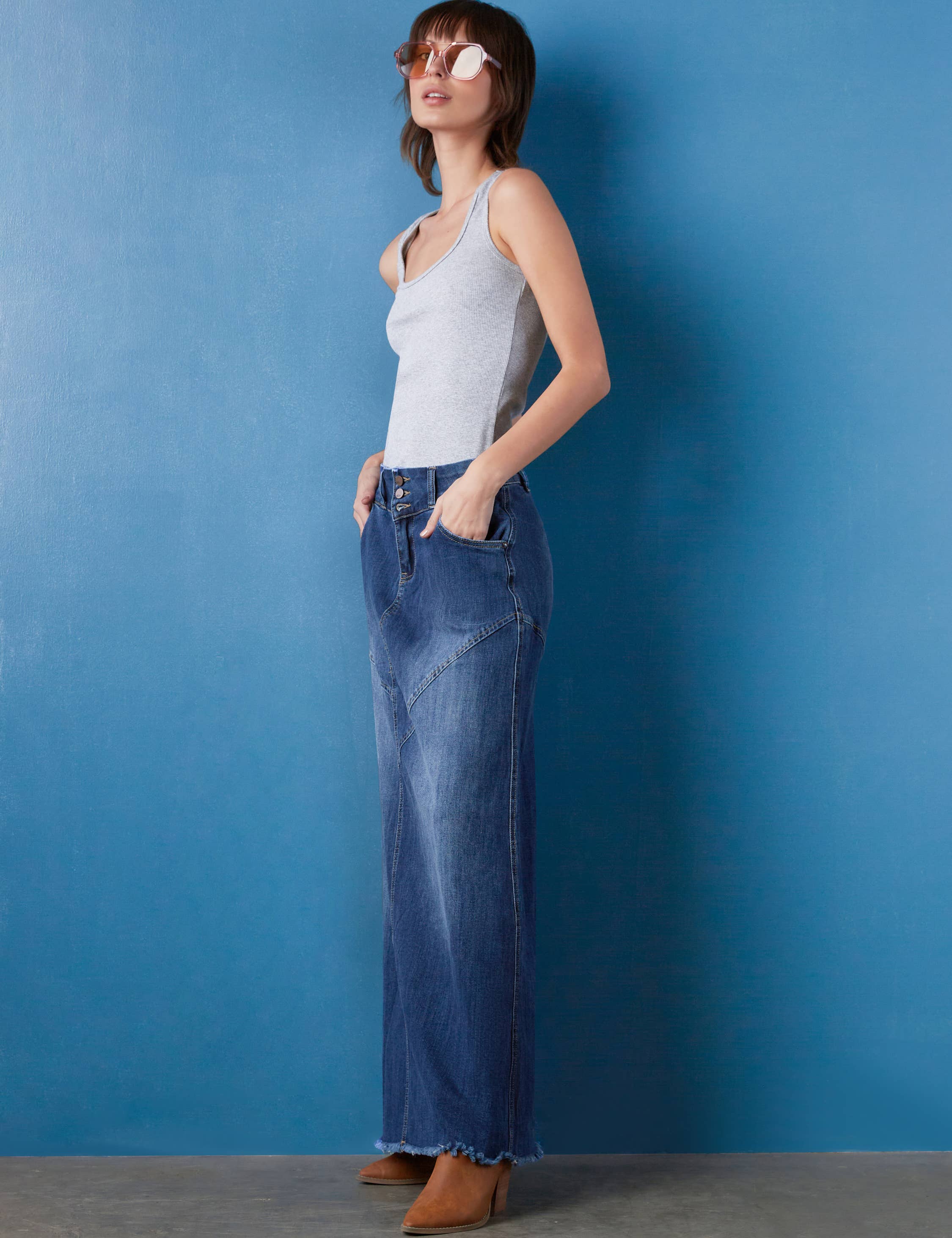 Retro Blue Pieced Denim Maxi Skirt for wholesale on Faire4