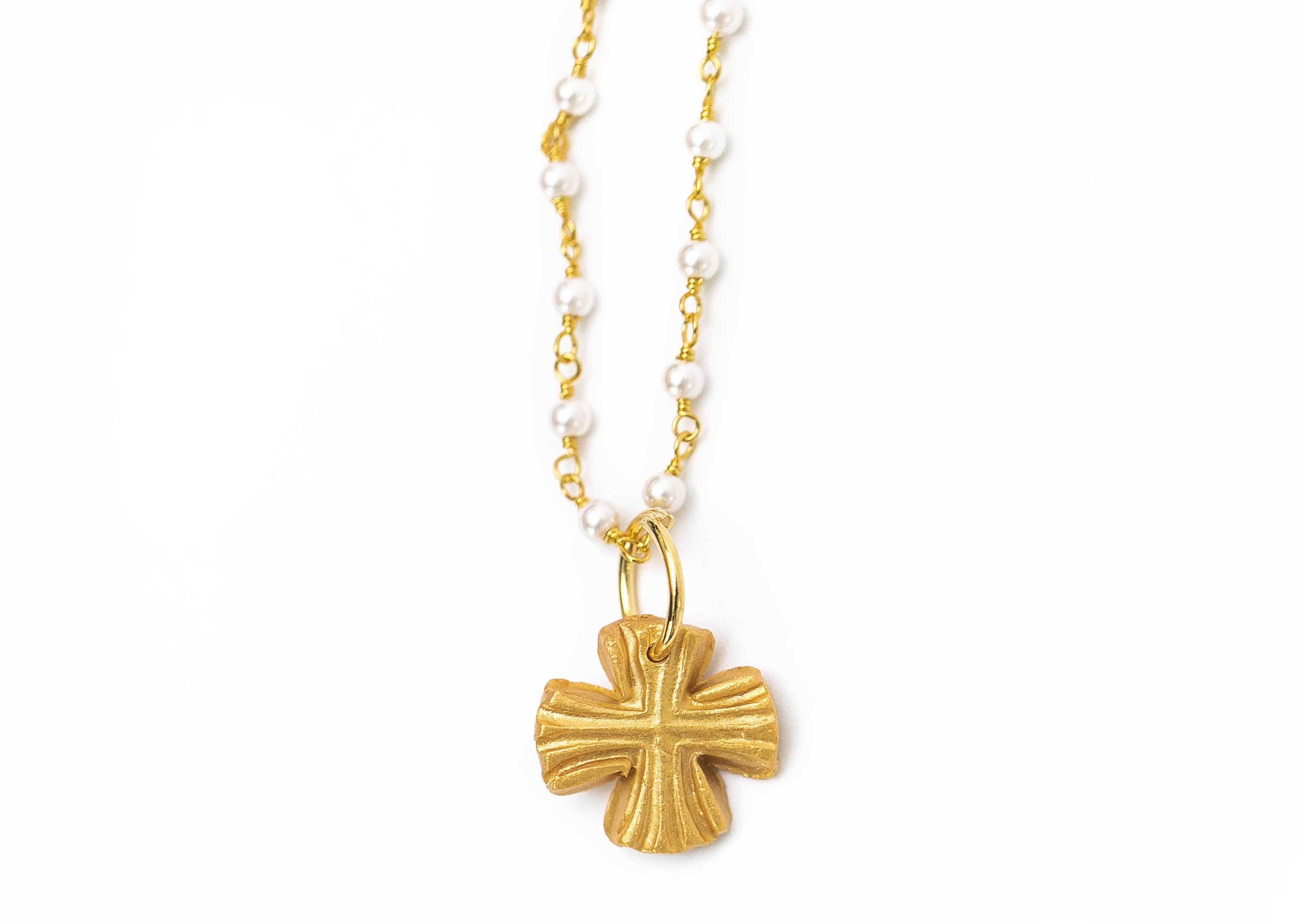 Hidden Truth Jewelry - Wholesale Pendant/Charm Necklace - Pearl Chain with Julia Blair Cross