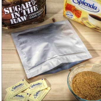 Sacs Mylar à fermeture éclair ShieldPro 1,5 tasse 5 mils - 1000 unités pour la vente par Discount Mylar Bags (ShieldPro Flexible Packaging)
