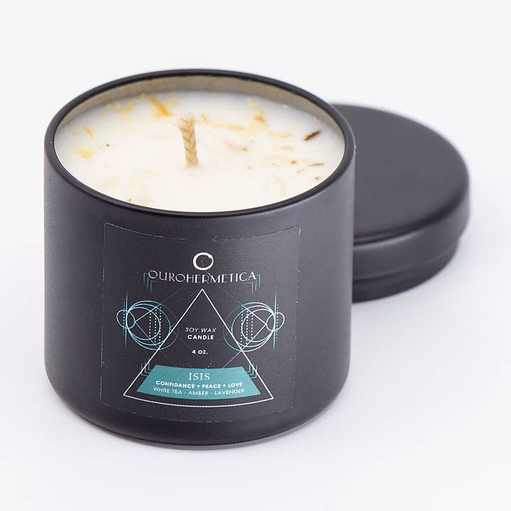 Isis Ritual Soy Candle med botaniska ämnen och kvarts för wholesale av OuroHermetica