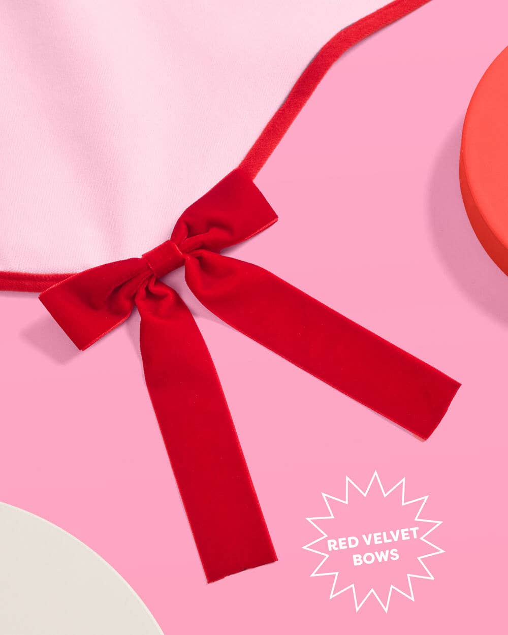 xo, Fetti - Wholesale Tree Skirt - Pretty in Pink Christmas Tree Skirt - wavy velvet bows decor1