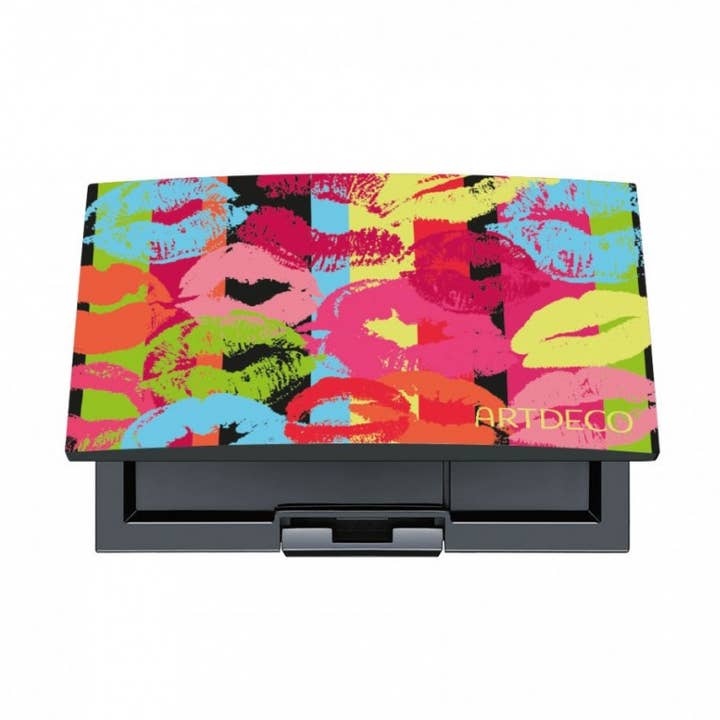 Palette beauty box QUATTRO KISSES BEGRÆNSET UDGAVE for engroshandel hos NANOCCI