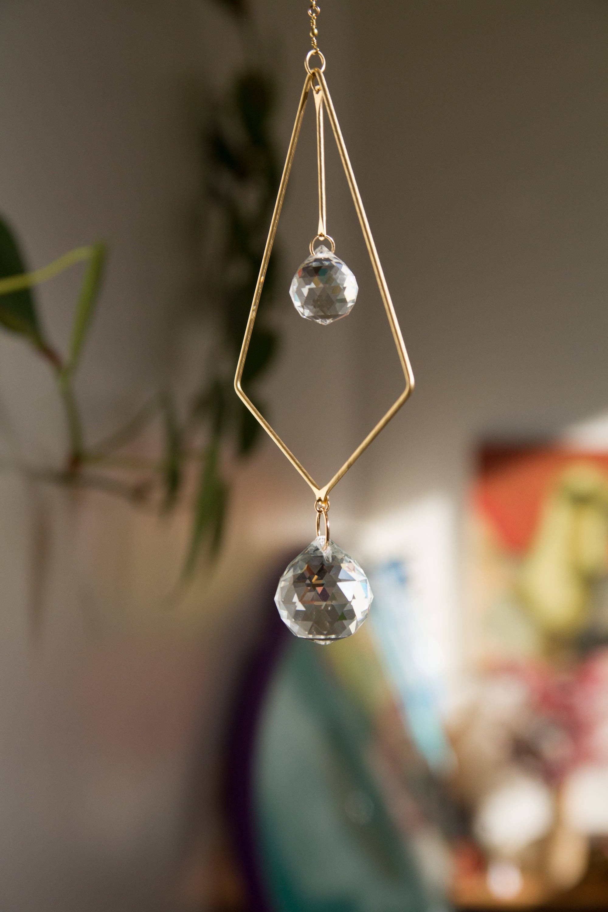 Sol Proaño - Wholesale Suncatcher - Prisma Hanging #182