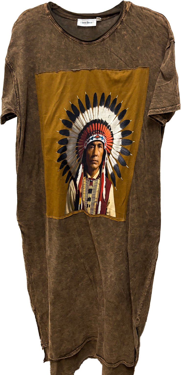 LeParisPetit by I Love Linen - Wholesale Dress - Women's - T-Shirt Dress with Native American Chief Patchwork Print0