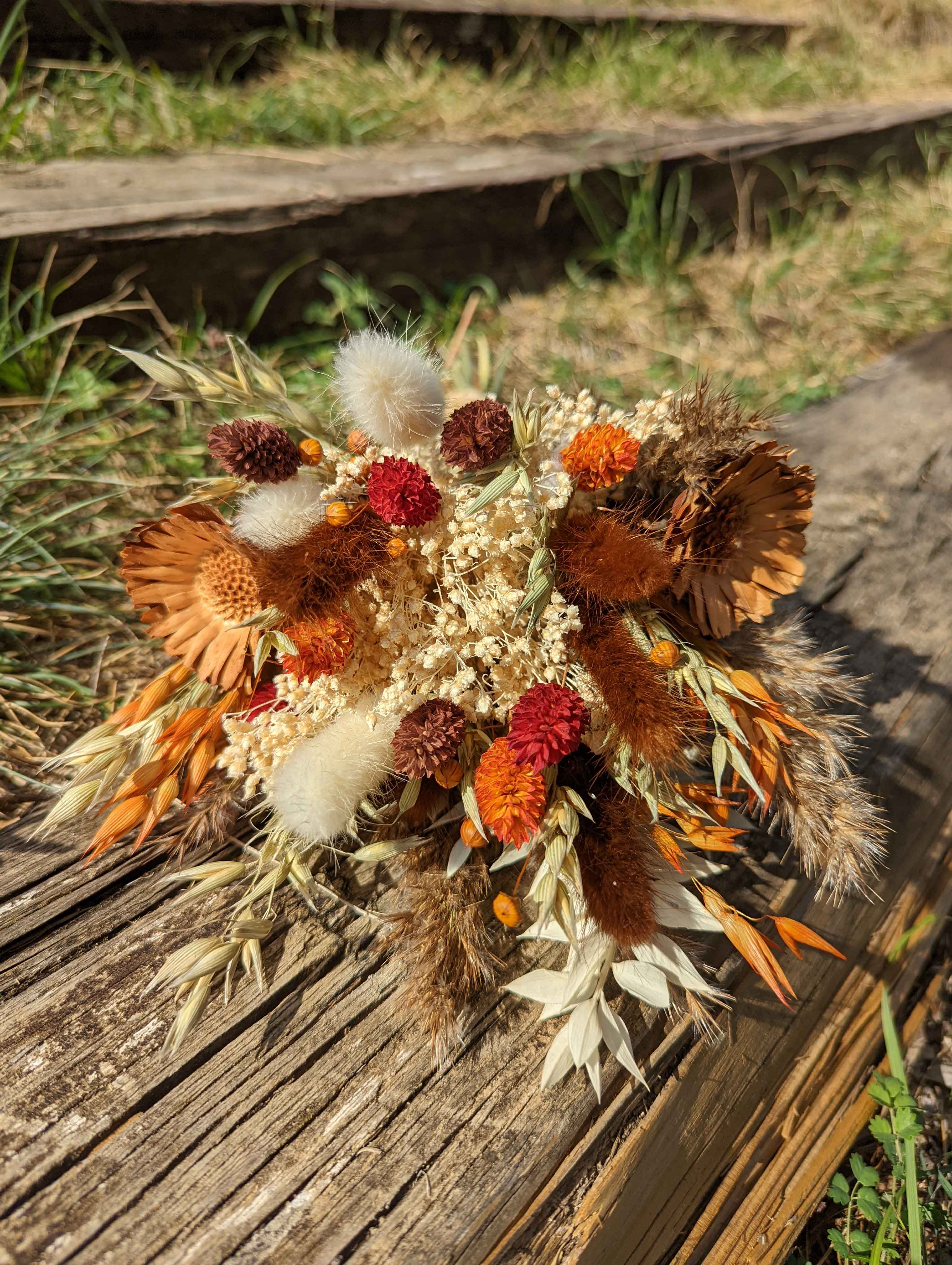 Maison Oline - Wholesale Dried/Pressed Flowers - CANNELLE | The bouquet of dried flowers in warm colors6