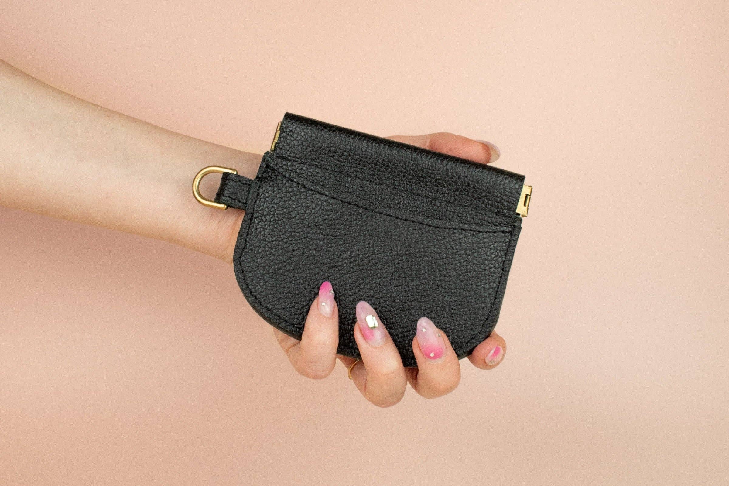 Cold Gold - Wholesale Card Holder - Women's - Chic Leather Card Wallet, Minimalist Cardholder in Black6