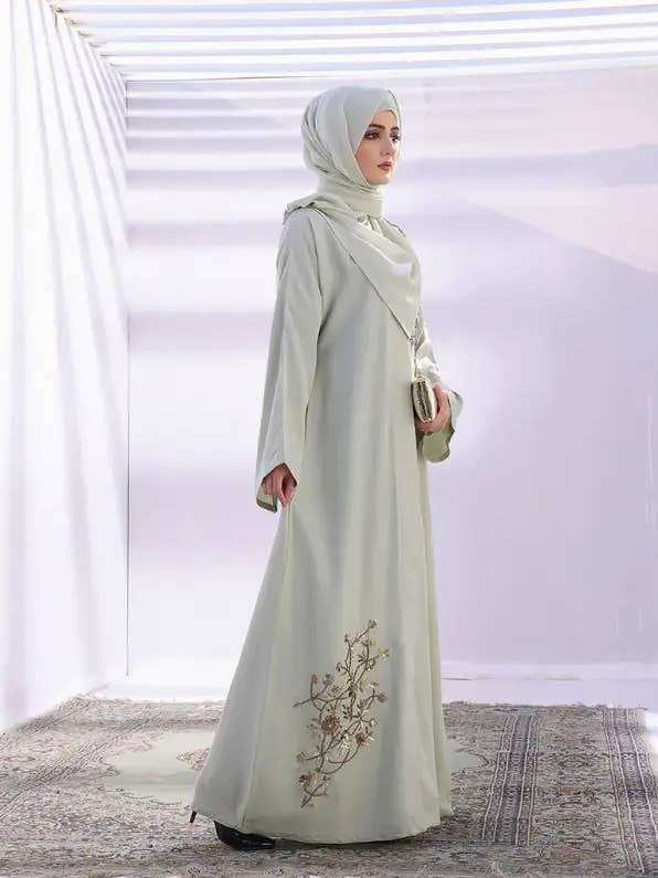 Abaya bordada abierta en la parte delantera Nazli para venta al por mayor de Zod