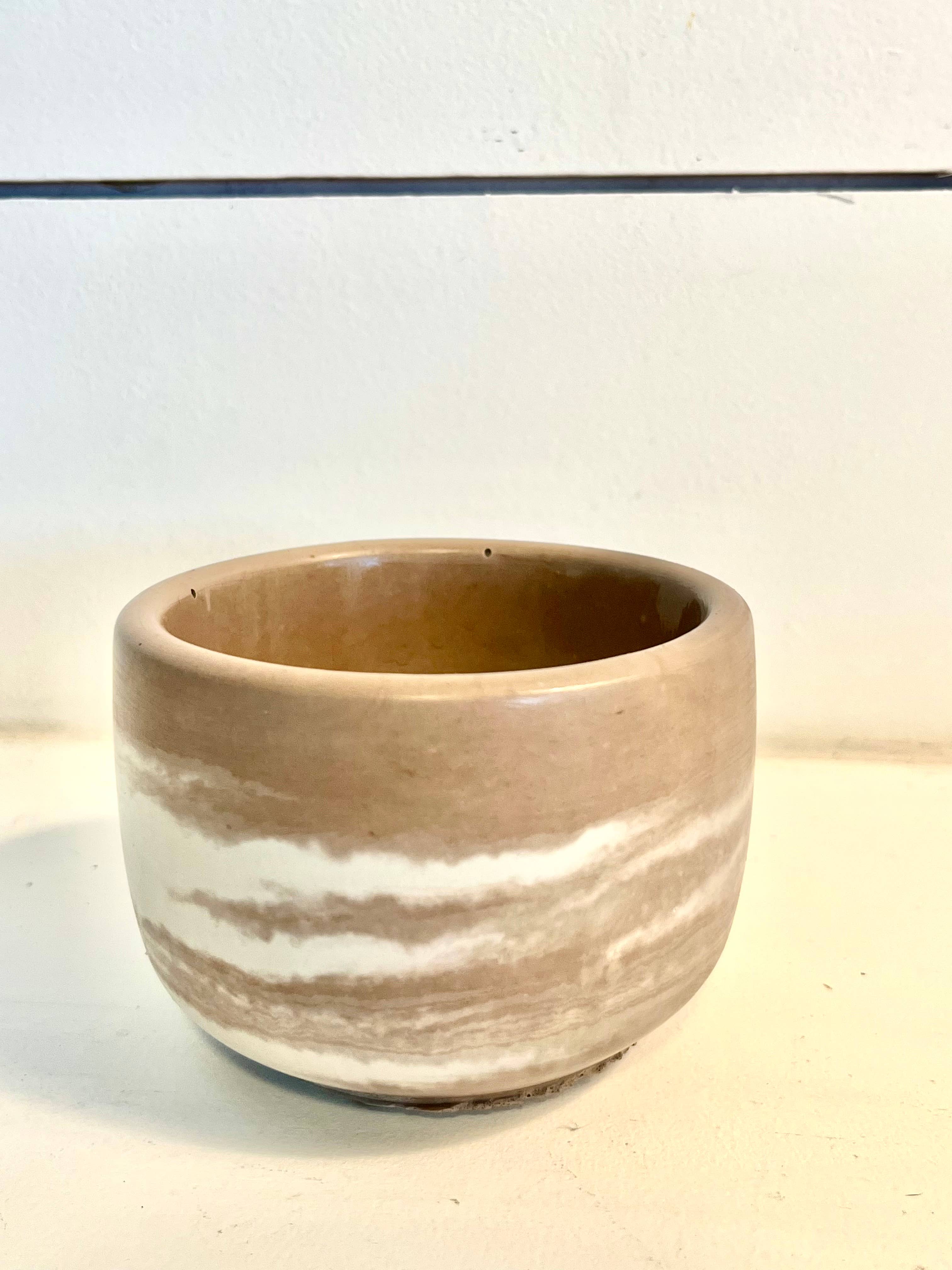 Bumblebee Candle Co. - Wholesale Candle Holder - Brown Marbled Concrete Candle Vessel - 8 oz 4