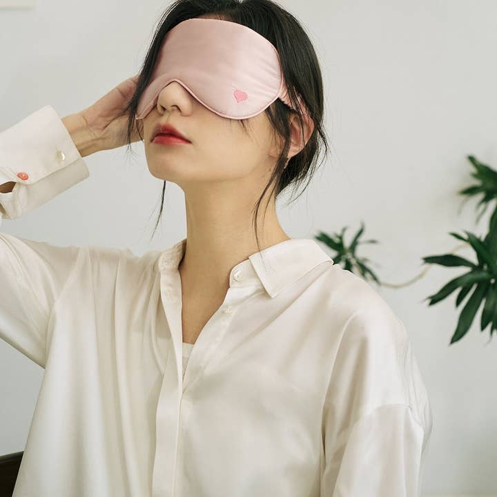 “Love Heart” Silk Sleep Eye Mask - Pink for wholesale on Faire1