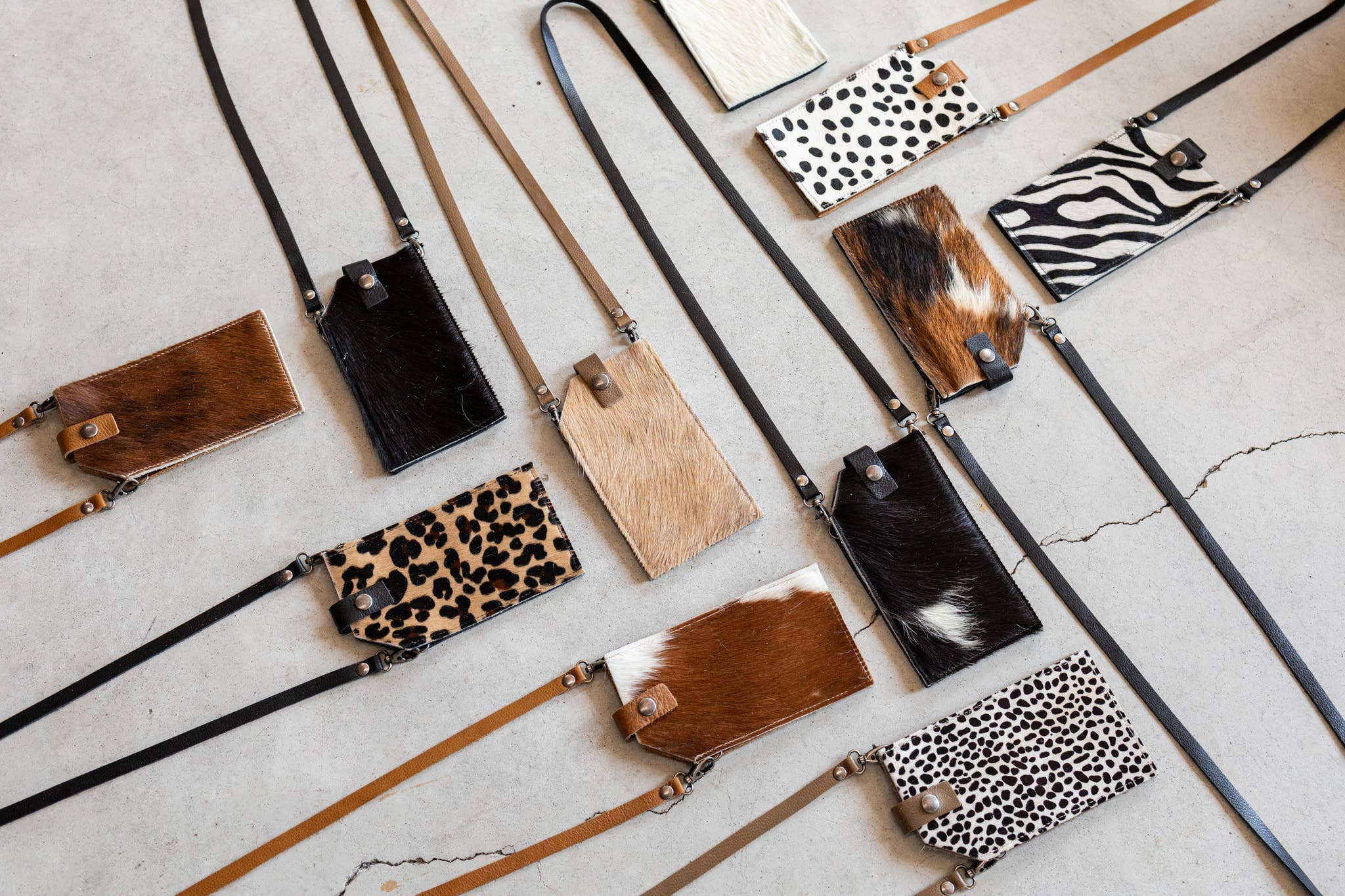 Van Buren – wholesale Phone wallet – women's – Phone pouch | 11 variants9