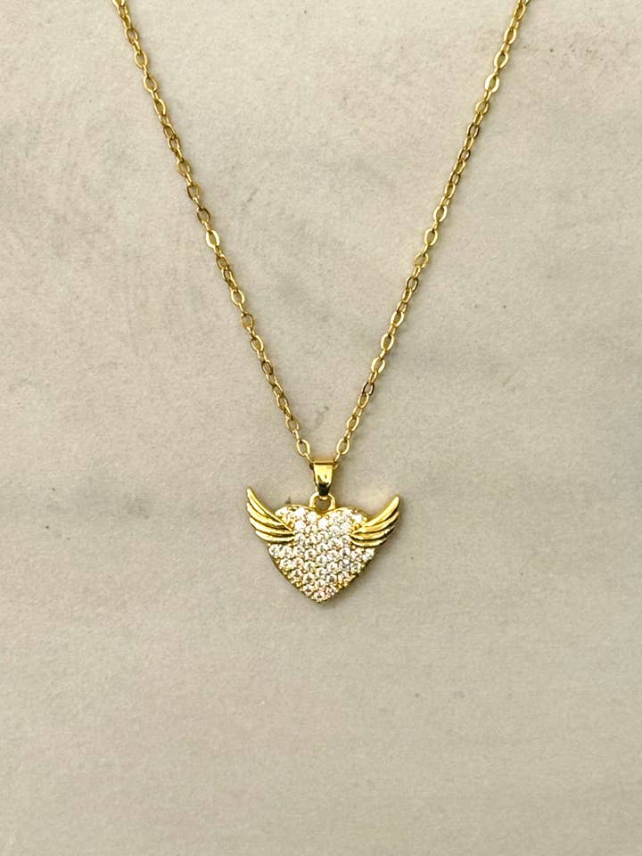 Heart Necklace w Wings for wholesale by Cassette Barcelona