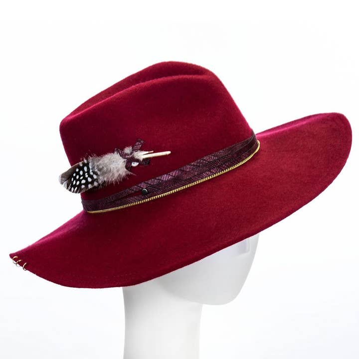 Giovannio - Wholesale Fedora - Women's - Butch Women's Fedora with Snake Skin Band1