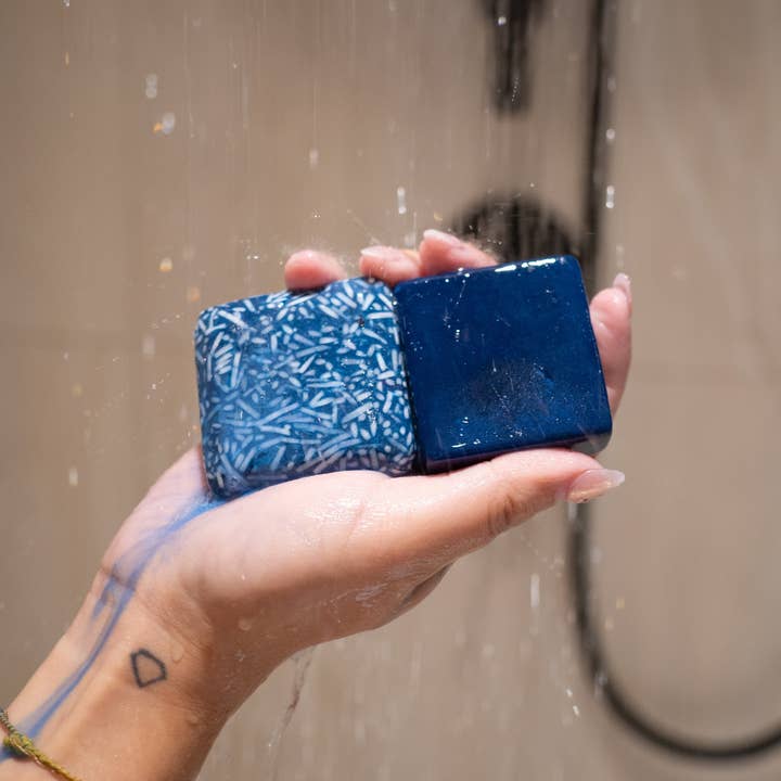 Green Room - Wholesale Hair Conditioner - BLUE Silk Conditioner Bar
