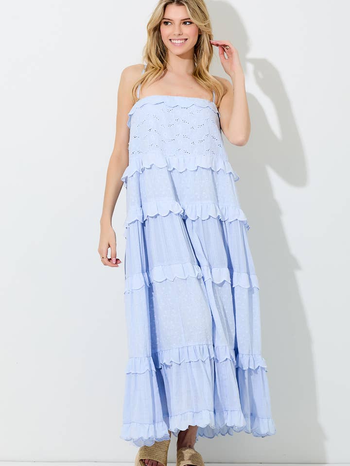 ROBE MAXI À BRETELLES SPAGHETTI AVEC ŒILLETS pour la vente par Baevely by Wellmade USA