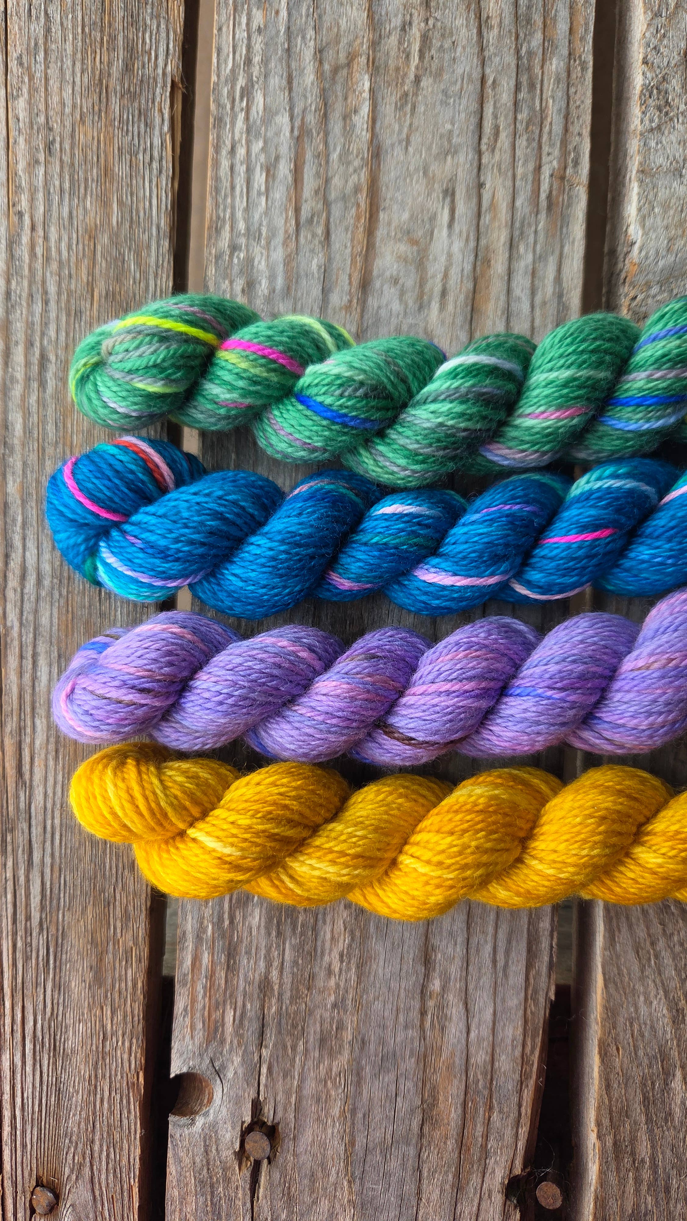 Koigu Wool Designs - Wholesale Yarn - Little Bits Headband Yarn Pack - LYS Day 20264