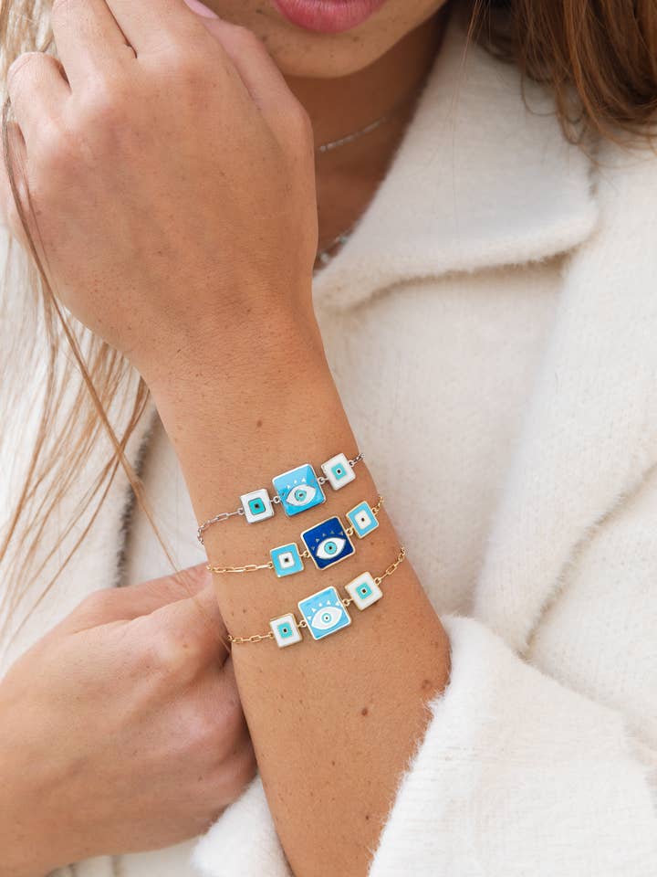 Bracelet maléfique géométrique en argent sterling/plaqué or pour la vente par Humble + Spark