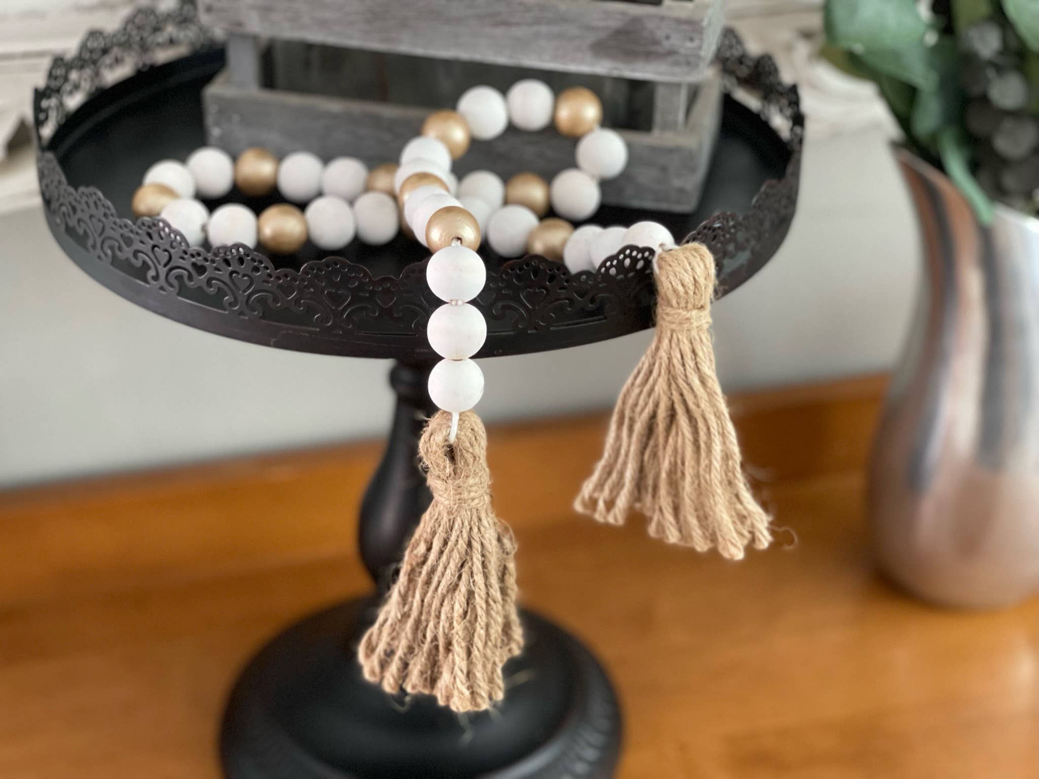 West & Wilkerson – wholesale Bunting/garland – White and Gold Farmhouse Wood Bead Garland2