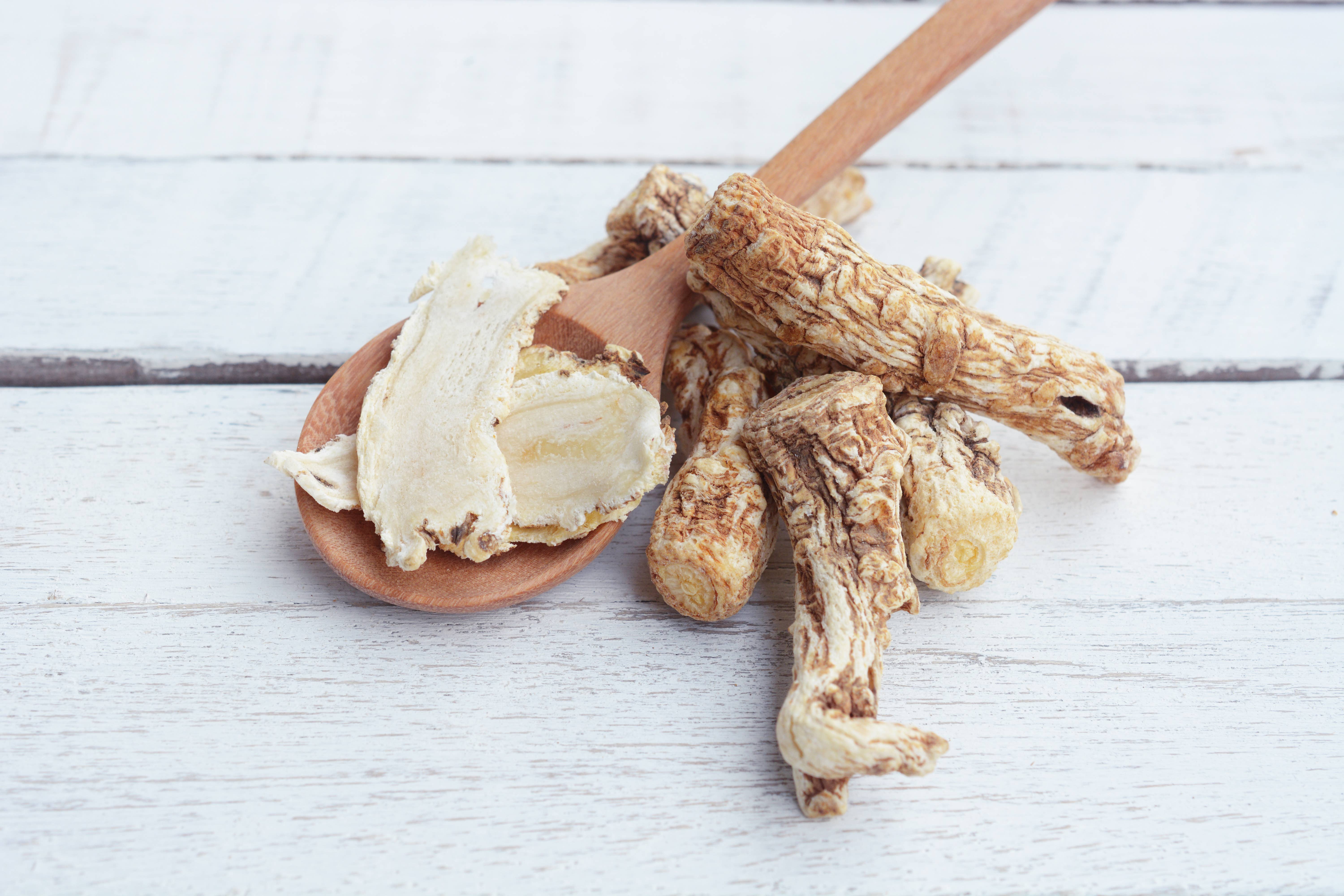 Five Flavors Herbs - Wholesale Tincture - Organic Dong Quai Tincture1